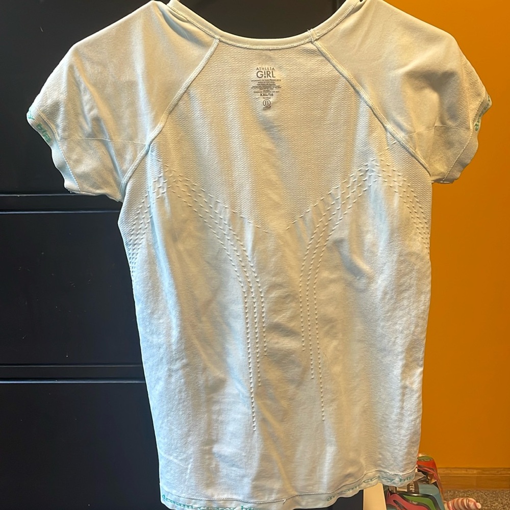 Athleta girls tshirt light blueish